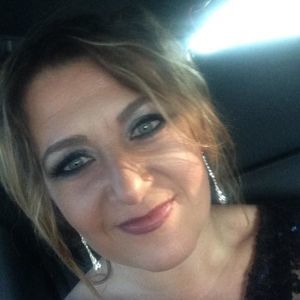 Meet your Posher, Serena